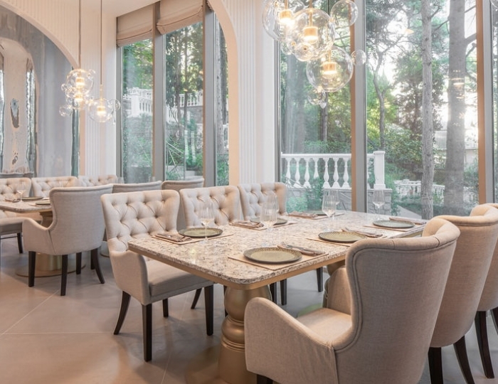 Рестораны и бары - Отель «Зазеркалье» Ялта