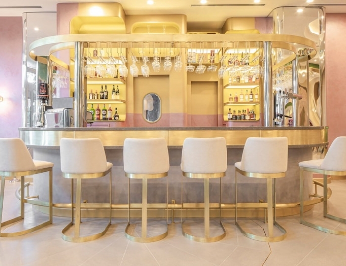 Рестораны и бары - Отель «Зазеркалье» Ялта